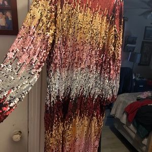 Dress sequin